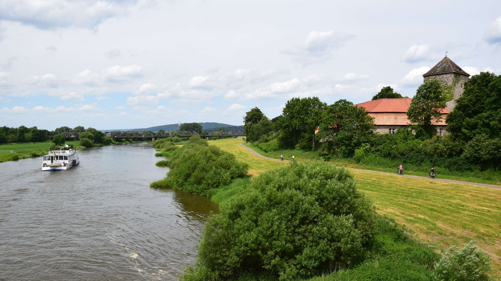 Weser in Grohnde, Emmerthal