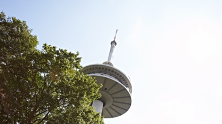 Fernsehturm mit Aussichtsplattform