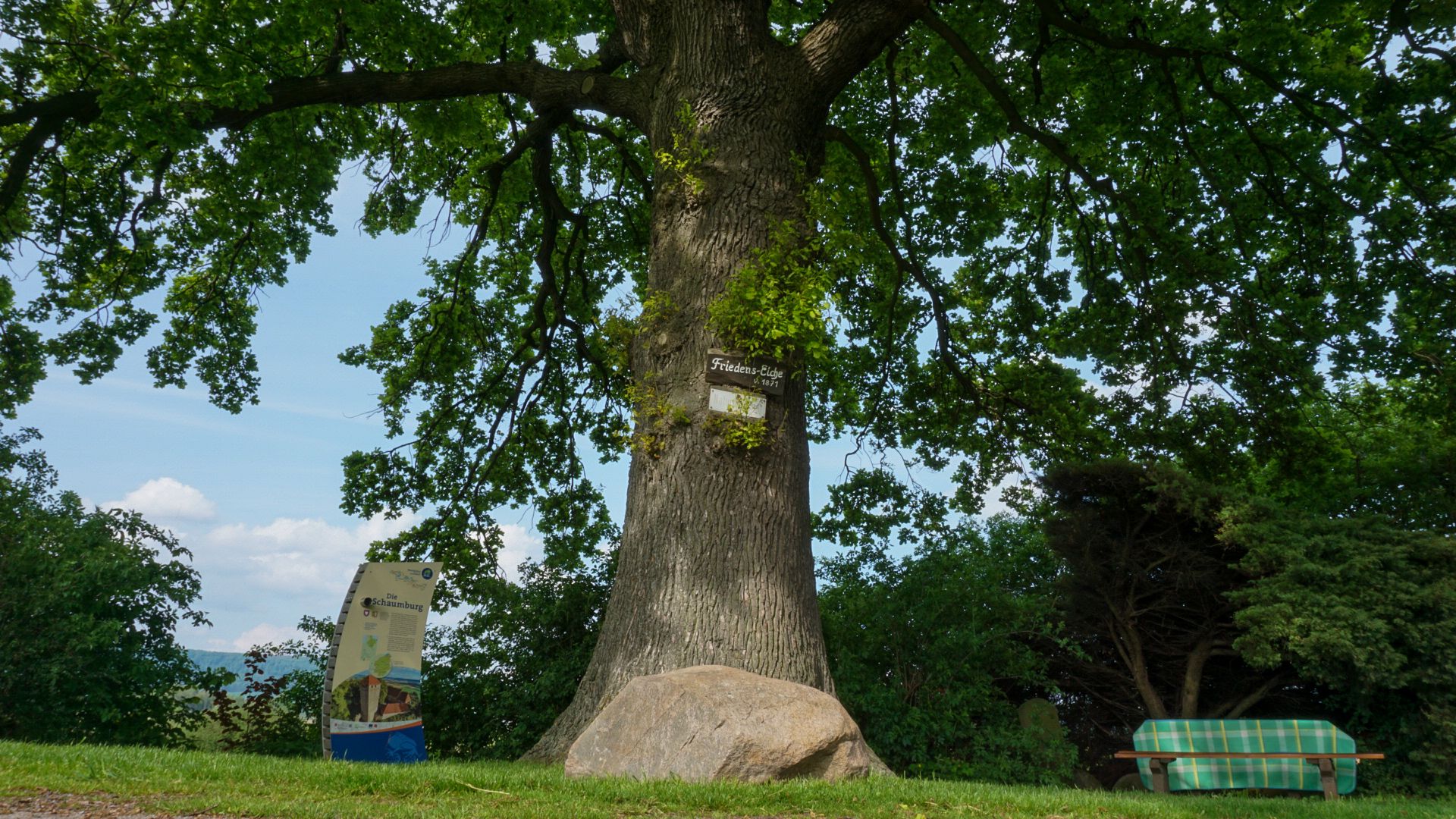 Rumbecker Friedenseiche, Hessisch Oldendorf