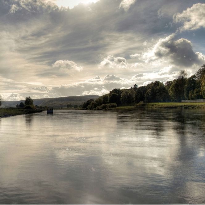 Weser Panoramaaufnahme von der Fähre aus aufgenommen, Emmerthal