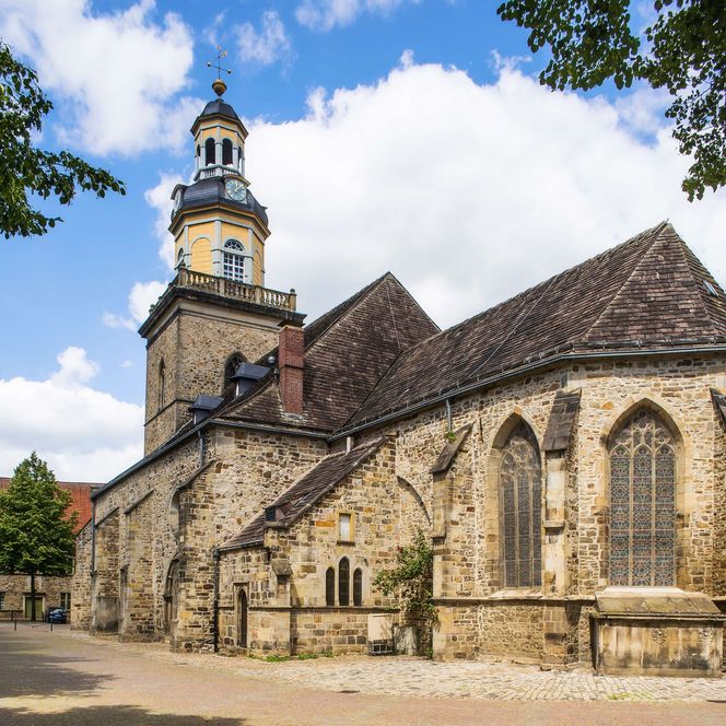 St. Nikolai Blick von hinten auf das Kirchenschiff, Rinteln